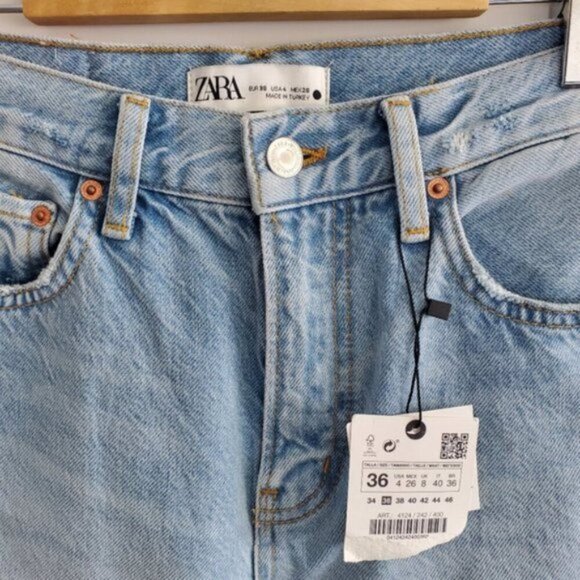 Zara High Rise Straight Full Length Distressed Jeans Size 4 - Picture 3 of 8